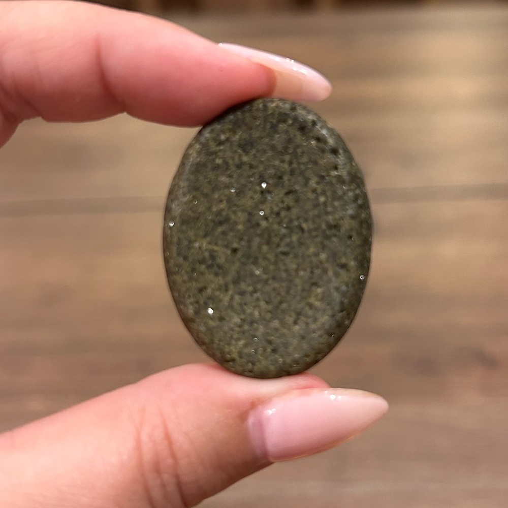 Epidote Pocket / Worry Stone 1